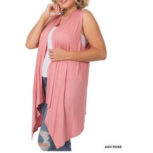 PLUS SLEEVELESS DRAPED OPEN FRONT CARDIGAN